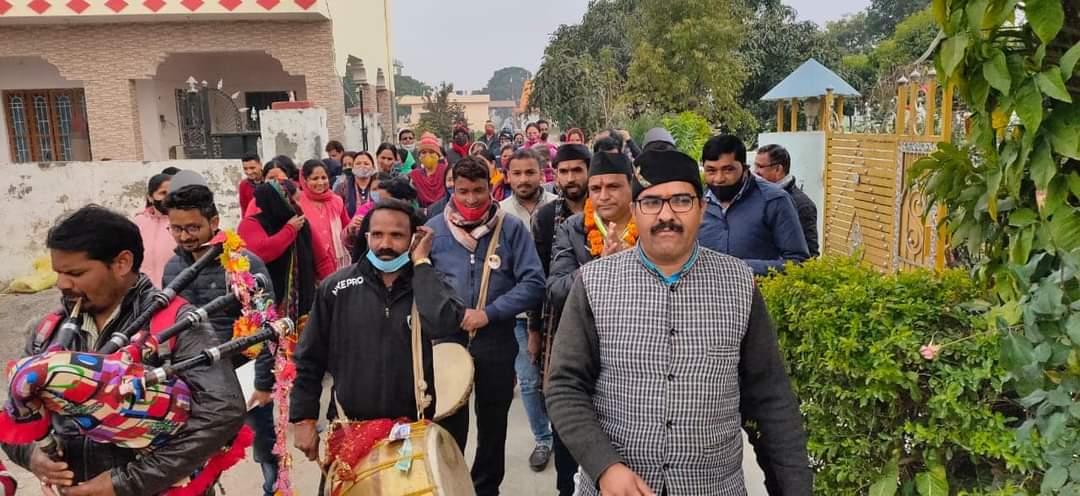 धर्मपुर विधानसभा से निर्दलीय प्रत्याशी वीर सिंह पंवार को मिल रहा भारी समर्थन