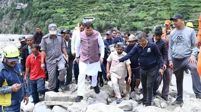 एक साल बाद बदली धराली की तस्वीर, आपदा के मलबे से निकलकर फिर खड़ी हुई जिंदगी, मुख्यमंत्री धामी के नेतृत्व में भागीरथी घाटी में पुनर्वास से पुनर्विकास तक तेज रफ्तार से हुआ काम