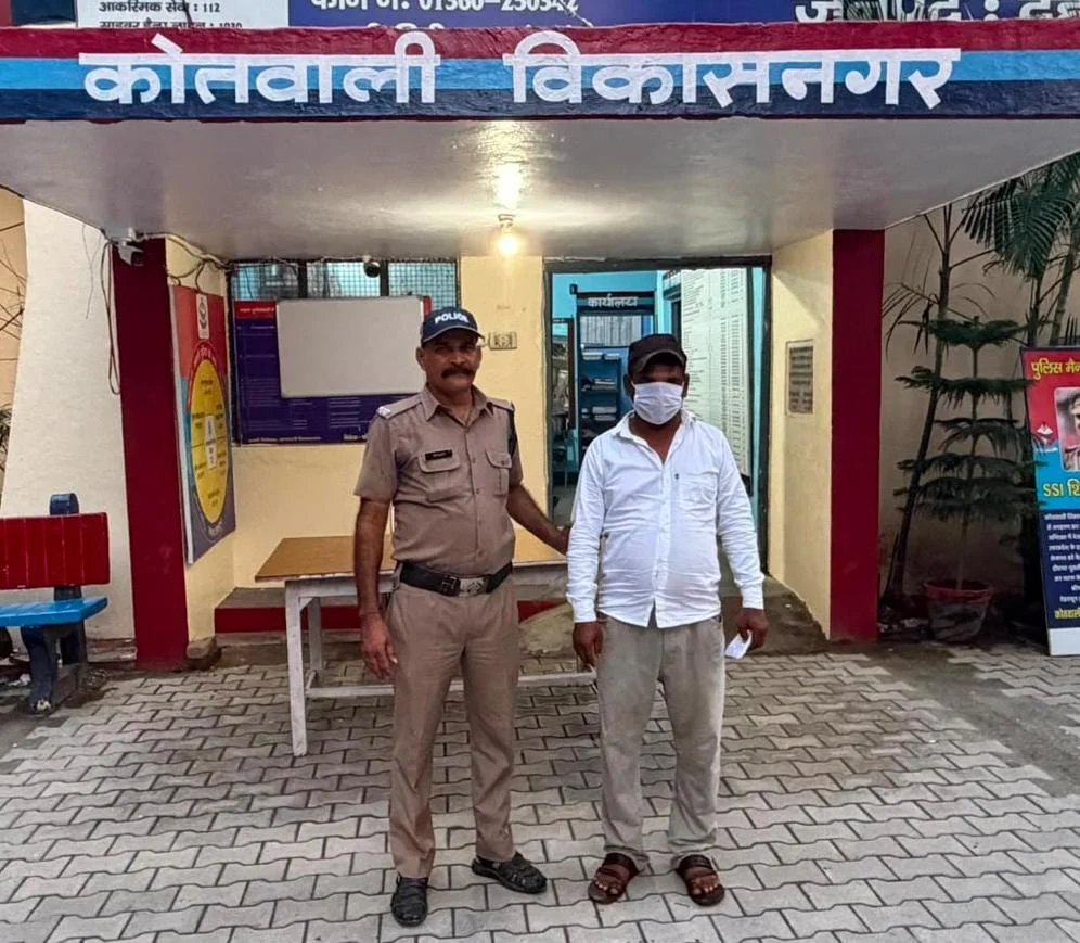 अवैध रूप से सट्टा खिलाने वाले अभियुक्त को पुलिस ने किया गिरफ्तार